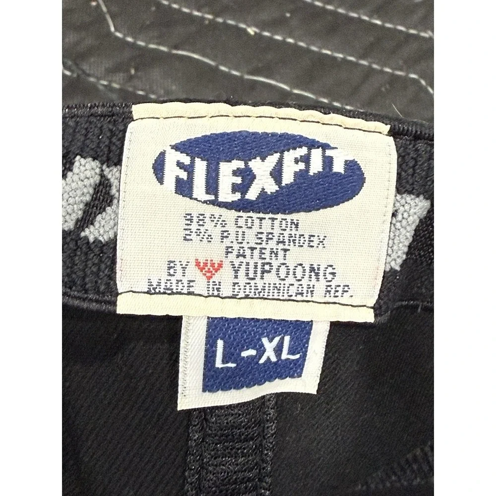 Vintage NWT - 2001 Janet Jackson World Tour Embroidered Flex Fit Hat Cap L/XL - Picture 5 of 6